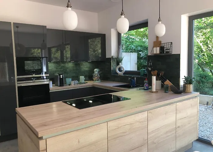 Waldbaden Im Nationalpark Eifel- Am Bach Schleiden