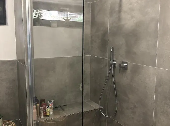 Waldbaden Im Nationalpark Eifel- Am Bach