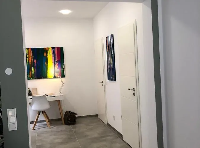 Waldbaden Im Nationalpark Eifel- Am Bach *