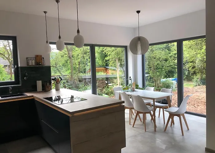 Waldbaden Im Nationalpark Eifel- Am Bach Schleiden