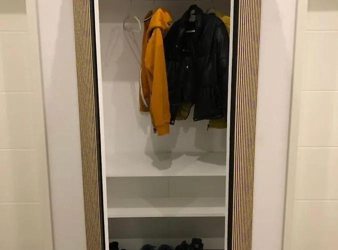 Waldbaden Im Nationalpark Eifel- Am Bach Schleiden